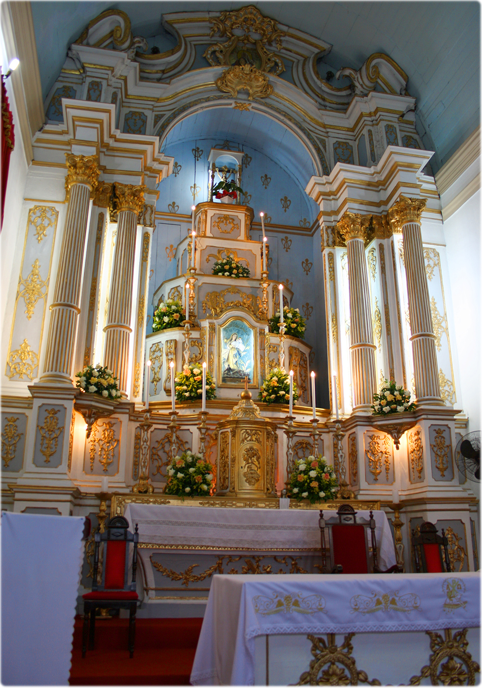 Altar mor igreja